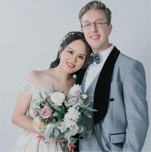 Meet your Posher, Casey